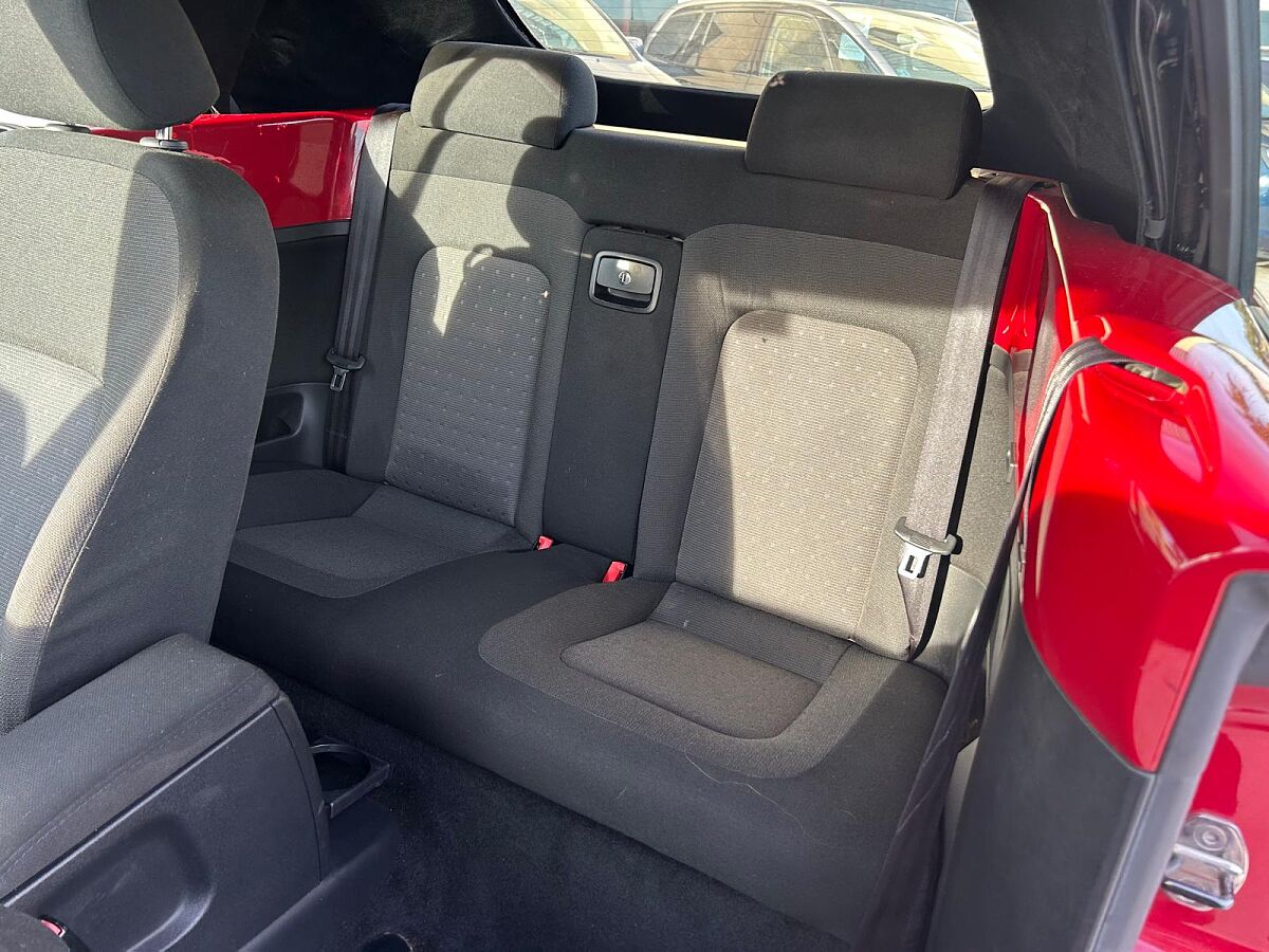 VOLKSWAGEN NEW BEETLE CONVERTIBLE 1.6 SPANISH LHD IN SPAIN 93000 MILES 2006